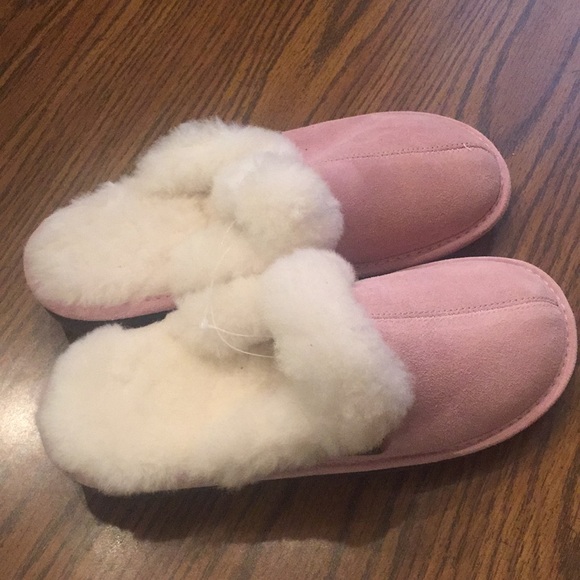 nuknuuk ladies slippers